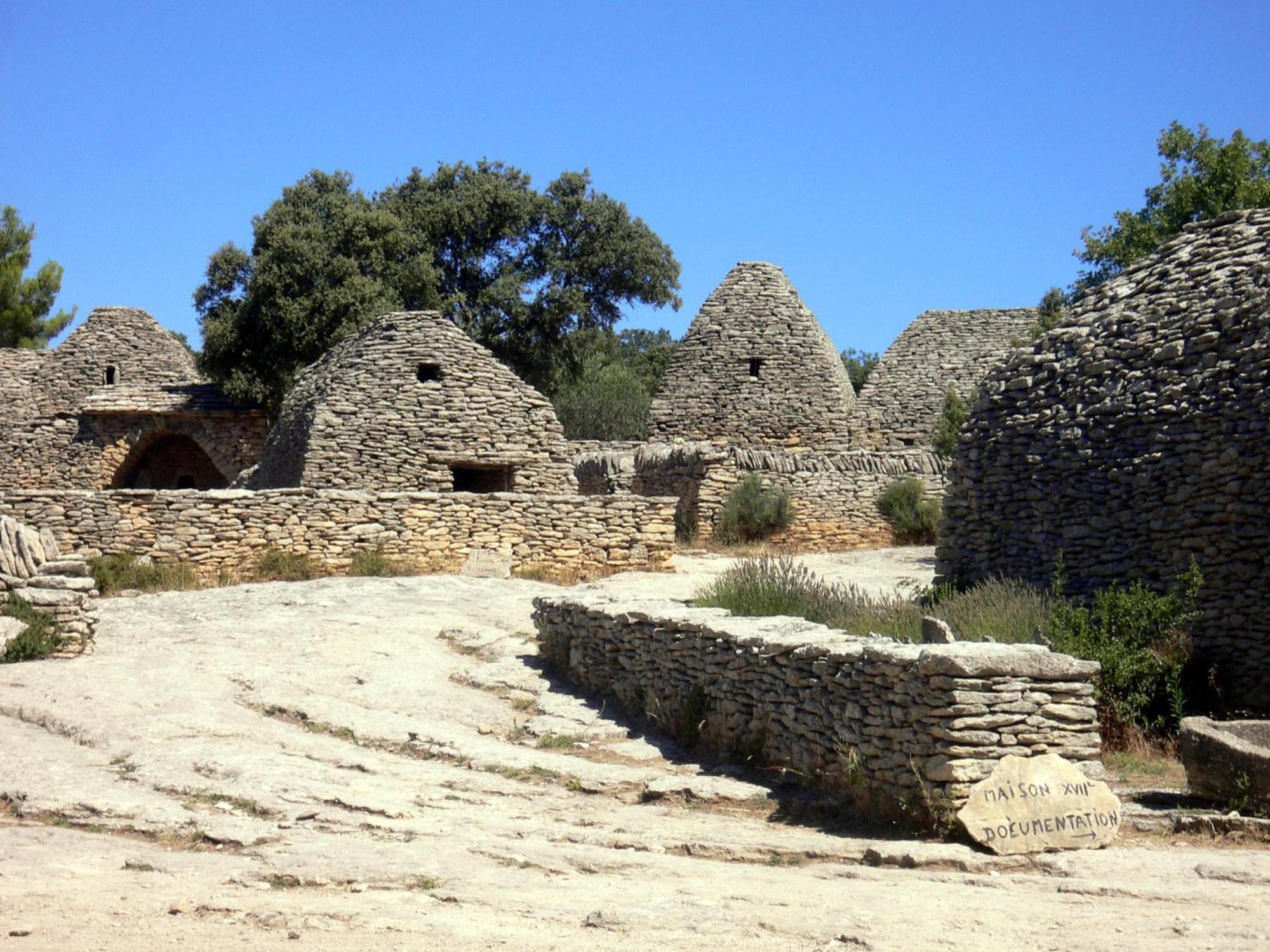 Gasthaus Les Terrasses - Gordes Exterior foto